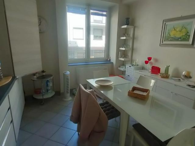APPARTAMENTO in AFFITTO a VIAREGGIO CENTRO MARE di 2 vani
