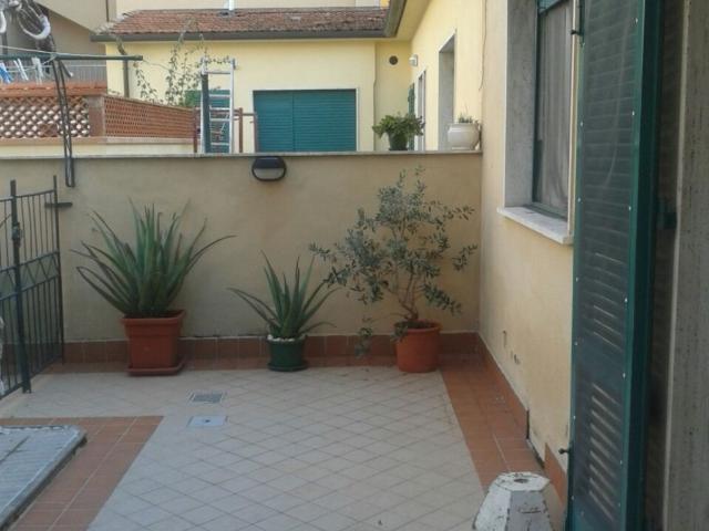 Appartamento in affitto a Viareggio, giardino, ristrutturato, studio TrovaCasa