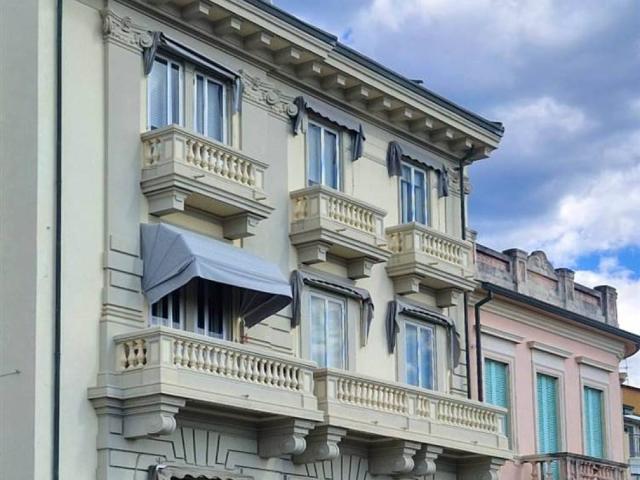 Appartamento in affitto a Viareggio LU