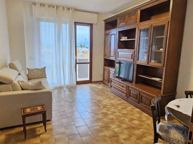 Appartamento in affitto a Viareggio LU