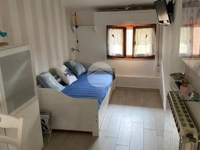 Appartamento in affitto a Viareggio mansarda Via Vittorio veneto, arredato, mansarda, balcone TrovaCasa