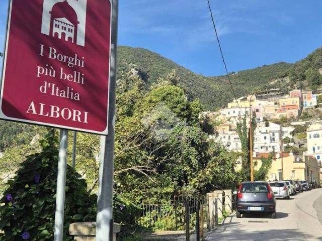 Appartamento in affitto a Vietri sul Mare SA