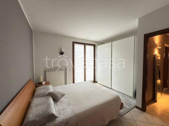Appartamento in affitto a Villa d'Almè via brughiera, non arredato/vuoto, box, riscaldamento autonomo TrovaCasa