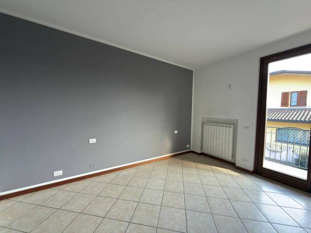 Appartamento in affitto a Villa D'Alme'