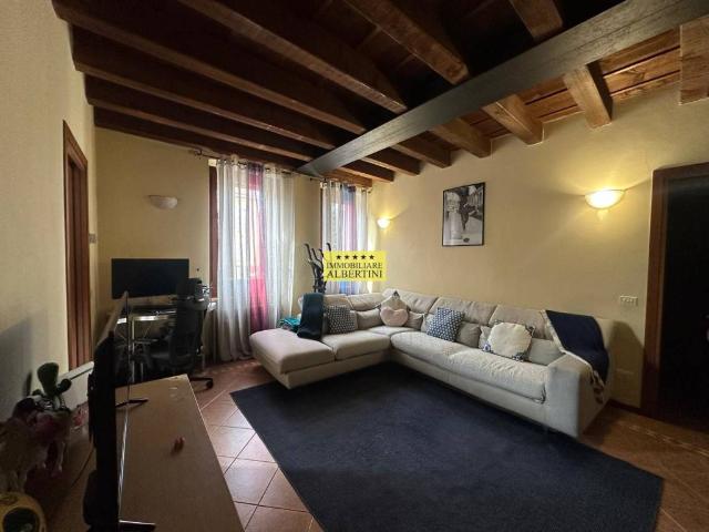 Appartamento in affitto a Villafranca di Verona VR
