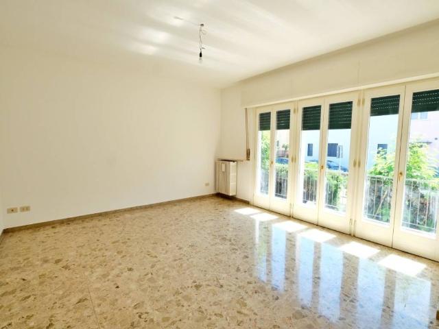 Appartamento in affitto a Villafranca di Verona VR