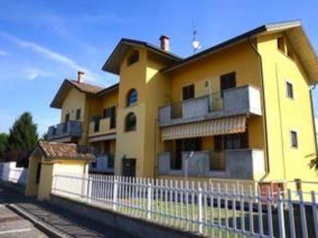 Appartamento in affitto a Villanterio PV
