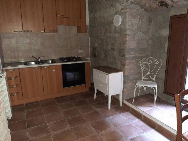 Appartamento in affitto a Viterbo via Ottusa, arredato, ristrutturato, centrale TrovaCasa