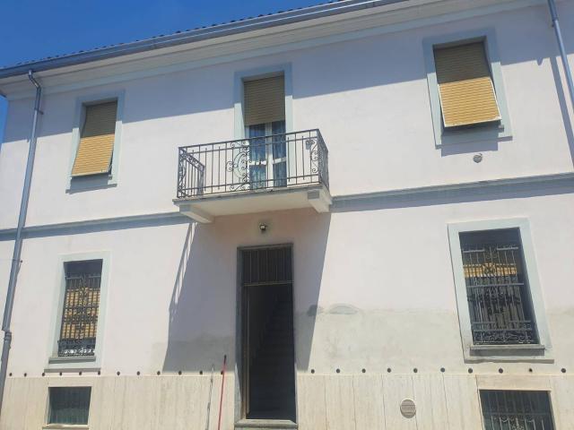 Appartamento in affitto a Voghera