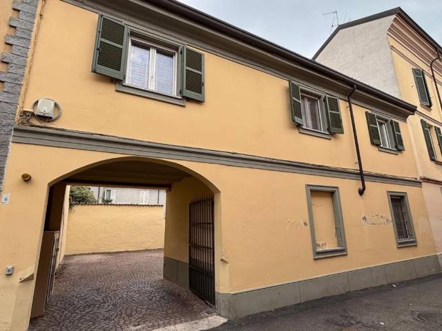 Appartamento in affitto a Voghera PV