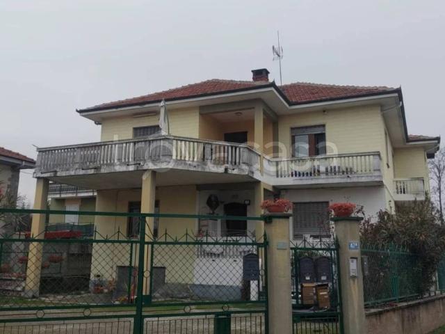 Appartamento in affitto a Volpiano via Cesare Battisti, 47, non arredato/vuoto, box, terrazzo TrovaCasa