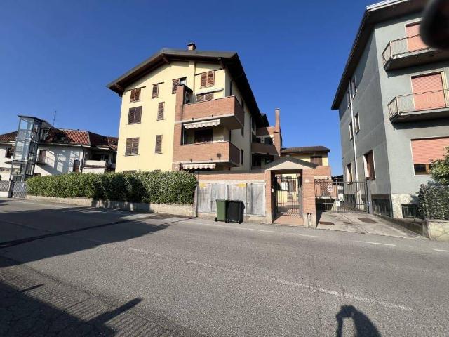 Appartamento in affitto a Zelo Buon Persico LO