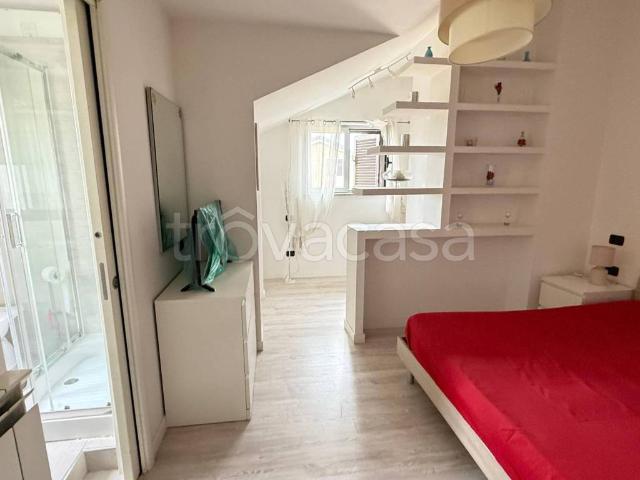 Appartamento in affitto ad Acerra via Gaetano Dublino, arredato, giardino privato, box TrovaCasa