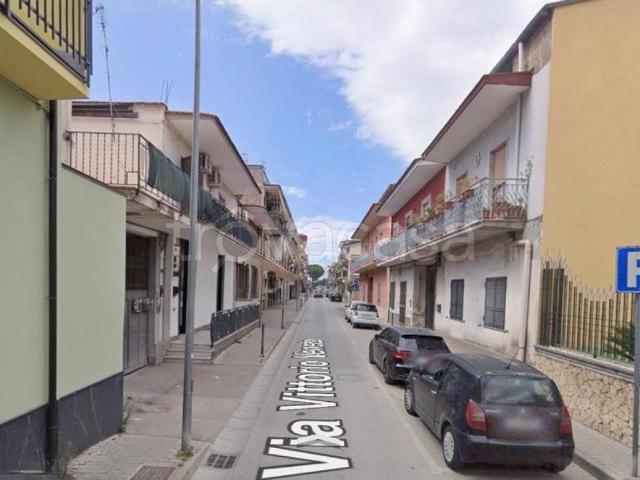 Appartamento in affitto ad Acerra via Vittorio Veneto, arredato, vicinanze negozi, luminoso TrovaCasa