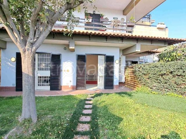 Appartamento in affitto ad Aci Castello via Polifemo, 10/a, arredato, giardino privato, luminoso TrovaCasa