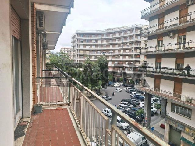 Appartamento in affitto ad Acireale corso Sicilia, 71, box, immobile di prestigio, parzialmente arredato TrovaCasa