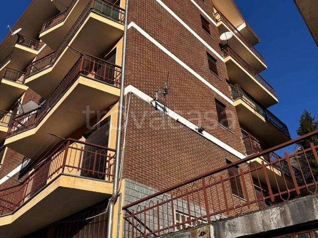 Appartamento in affitto ad Ala di Stura via Masone, 10, arredato, balcone TrovaCasa