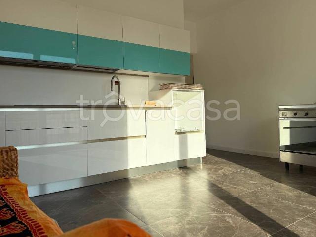 Appartamento in affitto ad Alassio via Londra, 20, vista mare, parzialmente arredato, ascensore TrovaCasa