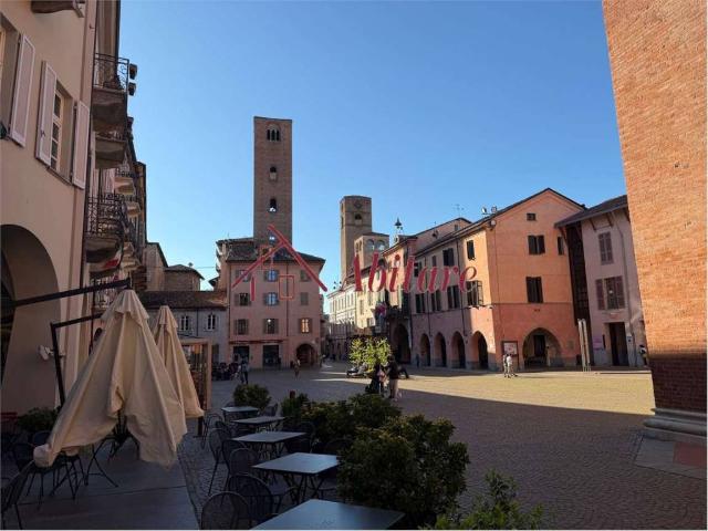 Appartamento in affitto ad Alba via armando diaz, 16, arredato, box, terrazzo TrovaCasa
