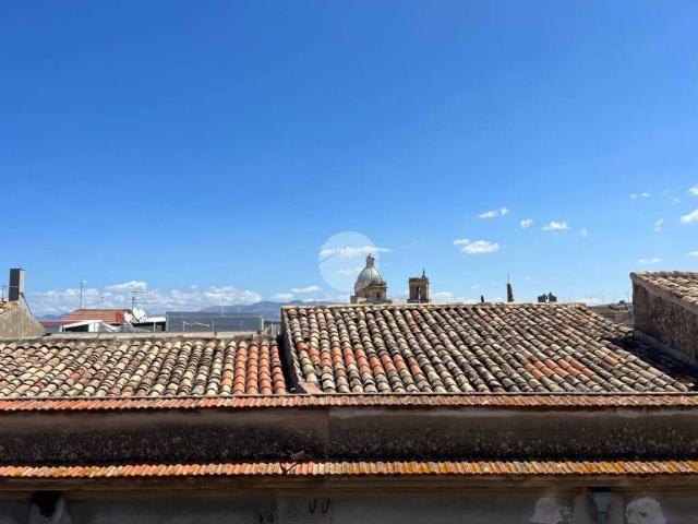 Appartamento in affitto ad Alcamo via Cernaia, 20, arredato, terrazzo, centrale TrovaCasa