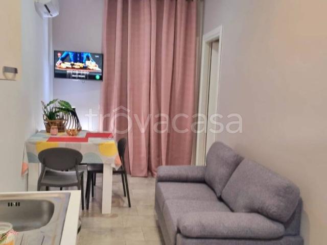 Appartamento in affitto ad Alcamo via Giacomo Fazio, arredato, ristrutturato, balcone TrovaCasa