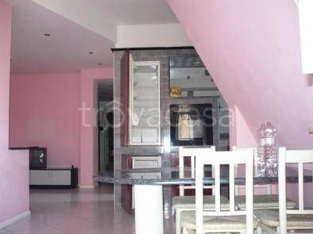 Appartamento in affitto ad Alessandria via Giuseppe Verdi, arredato, centrale, balcone TrovaCasa
