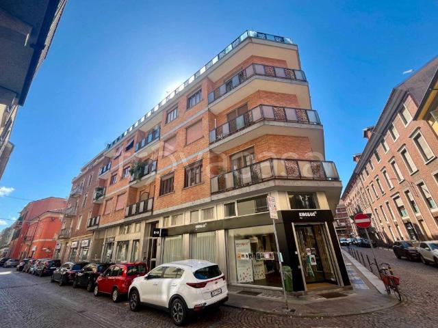 Appartamento in affitto ad Alessandria via Giuseppe Verdi, non arredato/vuoto, centrale, luminoso TrovaCasa