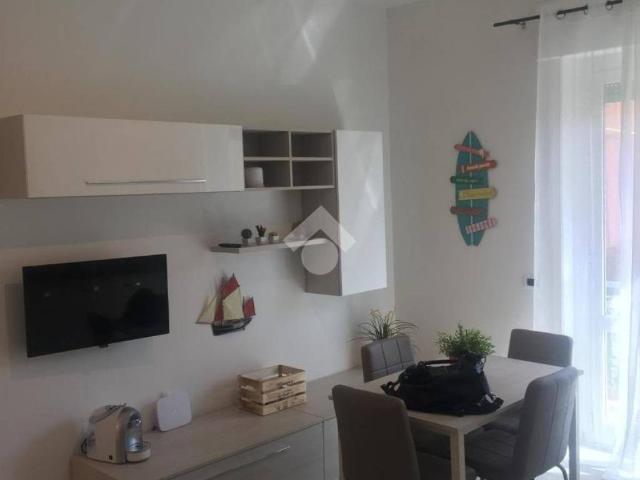 Appartamento in affitto ad Ameglia via c. A. Fabbricotti, 220, arredato, centrale, balcone TrovaCasa