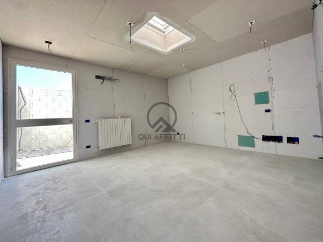 Appartamento in affitto ad Andria via Bisceglie, non arredato/vuoto, posto auto coperto, lavanderia TrovaCasa
