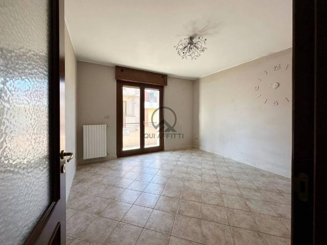 Appartamento in affitto ad Andria via Tobruk, non arredato/vuoto, buono stato, balcone TrovaCasa