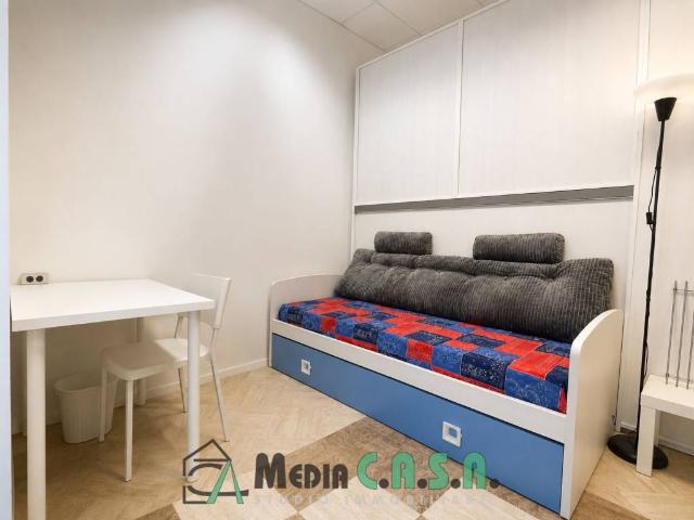 Appartamento in affitto ad Ascoli Piceno viale Guglielmo Marconi, arredato, centrale, ingresso indipendente TrovaCasa