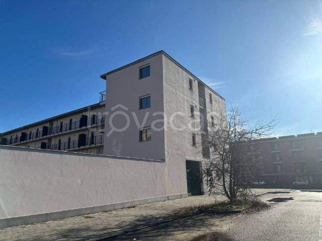 Appartamento in affitto ad Asti piazza d'Armi, non arredato/vuoto, box, terrazzo TrovaCasa