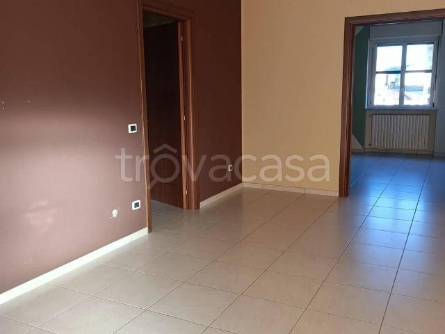Appartamento in affitto ad Asti via torricelli, box, terrazzo, parzialmente arredato TrovaCasa