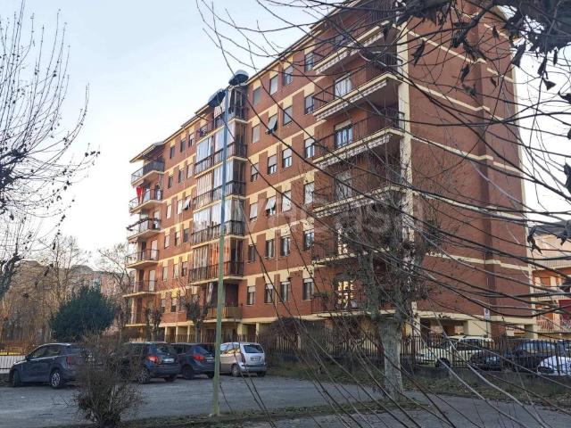 Appartamento in affitto ad Asti via Giuseppe Ungaretti, non arredato/vuoto, box, terrazzo TrovaCasa