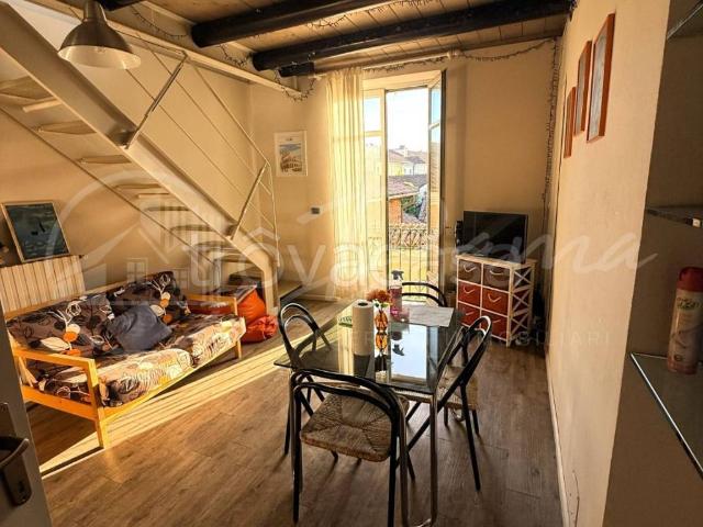 Appartamento in affitto ad Asti via Monsignor Umberto Rossi, 3, arredato, terrazzo, immobile di prestigio TrovaCasa