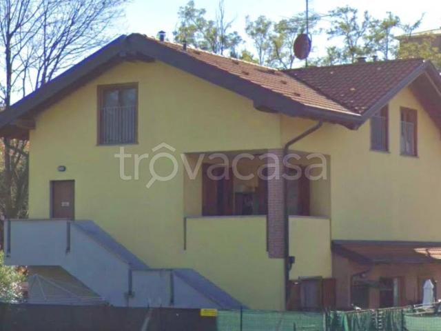 Appartamento in affitto ad Appiano Gentile via Lecco, 4, terrazzo, riscaldamento autonomo, parzialmente arredato TrovaCasa