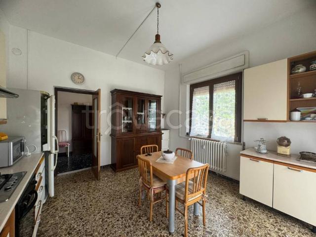 Appartamento in affitto ad Arcola via Morucciola, 1, arredato, giardino privato, terrazzo TrovaCasa