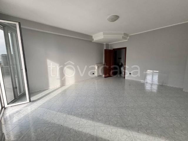 Appartamento in affitto ad Ariano Irpino, non arredato/vuoto, posto auto, terrazzo TrovaCasa