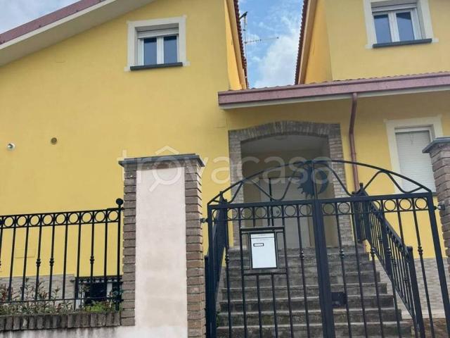 Appartamento in affitto ad Arielli, posto auto, box, terrazzo TrovaCasa