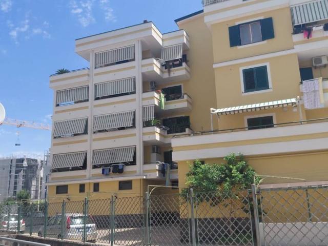 Appartamento in affitto ad Aversa via Torrebianca, non arredato/vuoto, posto auto, terrazzo TrovaCasa