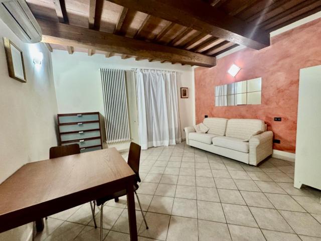 Appartamento in affitto Centro Storico, Massa