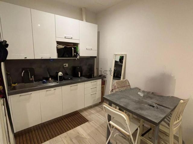 Appartamento in affitto di 43 m² in Via Caldarese