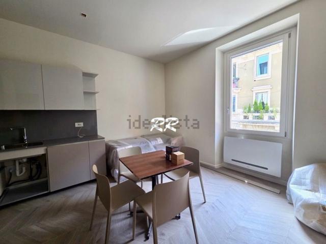 Appartamento in affitto di 43 m² in Via Piero della Francesca, 46