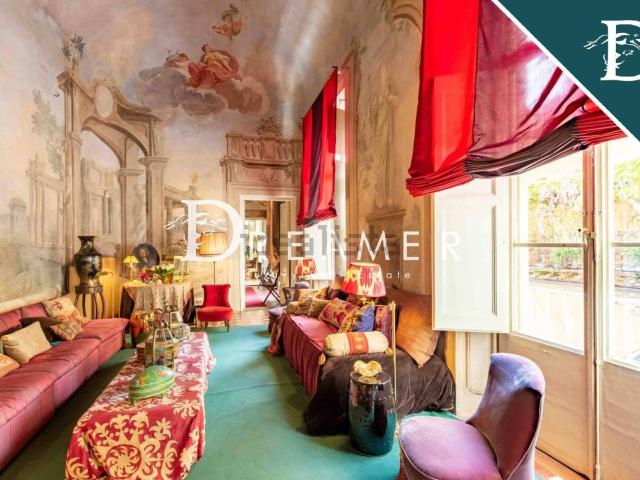 Appartamento in affitto di 400 m² in Via dei Serragli, 15