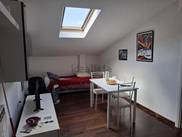 Appartamento in affitto di 40 m² in Piazza Oreste Tommasini, 20