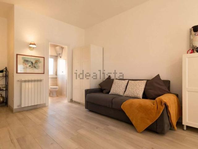 Appartamento in affitto di 40 m² in Via Tuscolana, 695