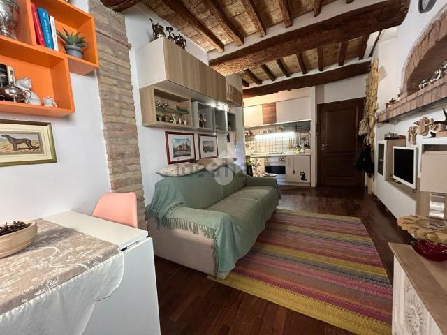 Appartamento in affitto di 40 m² in Via Abruzzo, 12