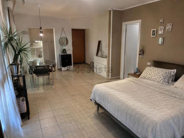 Appartamento in affitto di 40 m² in Via Adolfo Albertazzi