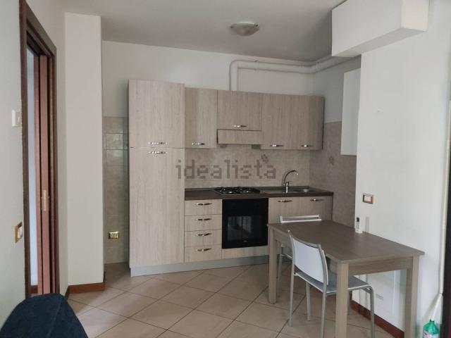 Appartamento in affitto di 40 m² in Via Alessandro Bolzoni