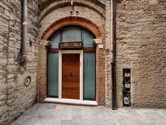 Appartamento in affitto di 40 m² in Via Alunni, 4